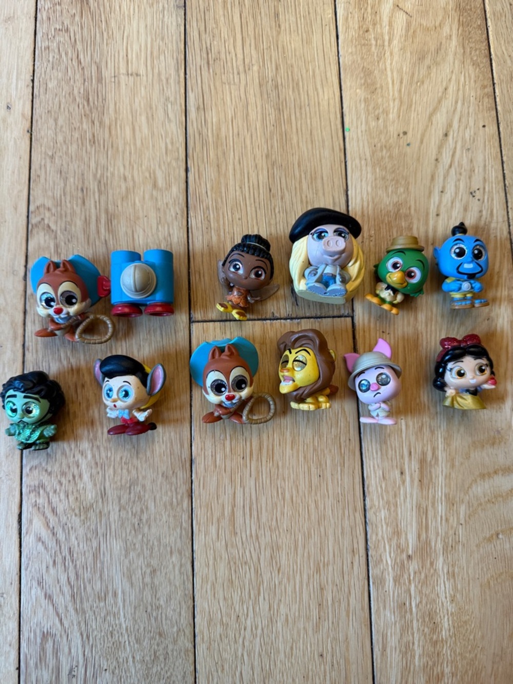 Disney Doorables - Blue Green Brown Yellow Pink Red